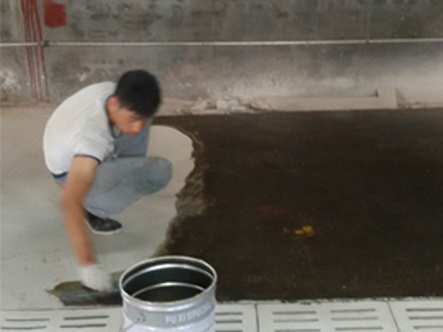 Precauções para a construção a Baixa temperatura de pintura de pavimentos Epoxy